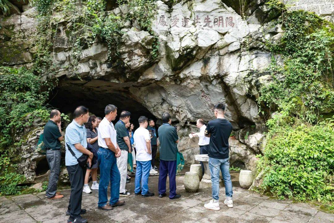 澳门六开彩天天正版资料查询_世界“武林高手”考功在少林（文化中国行 行走河南·读懂中国）  第1张